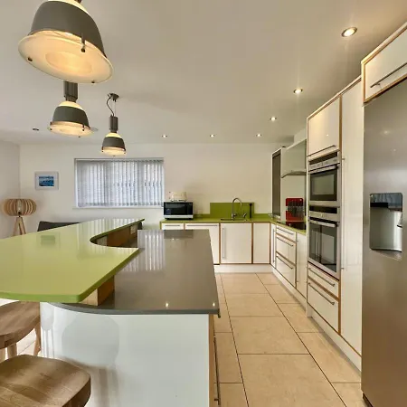 Holiday home Lanveans Bude